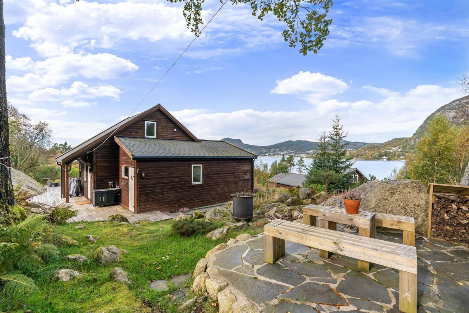 Charming House Located By The Fjord With The Pultpitrock Within Short Distance Villa Jørpeland Kültér fotó