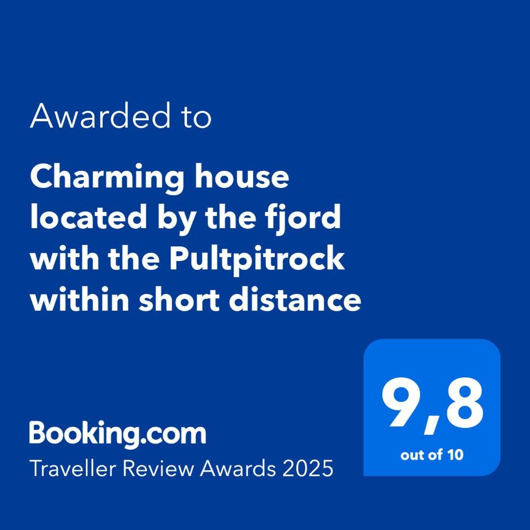 Charming House Located By The Fjord With The Pultpitrock Within Short Distance Villa Jørpeland Kültér fotó