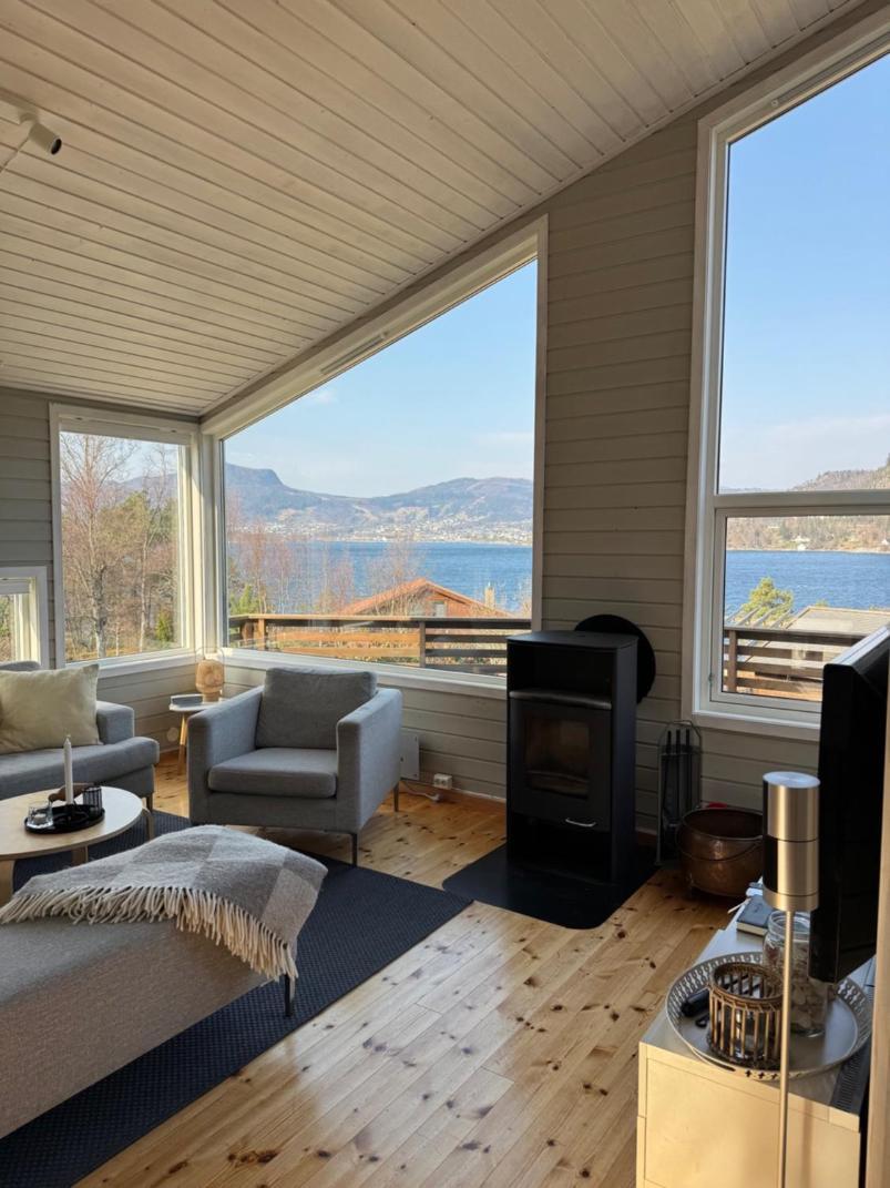 Charming House Located By The Fjord With The Pultpitrock Within Short Distance Villa Jørpeland Kültér fotó